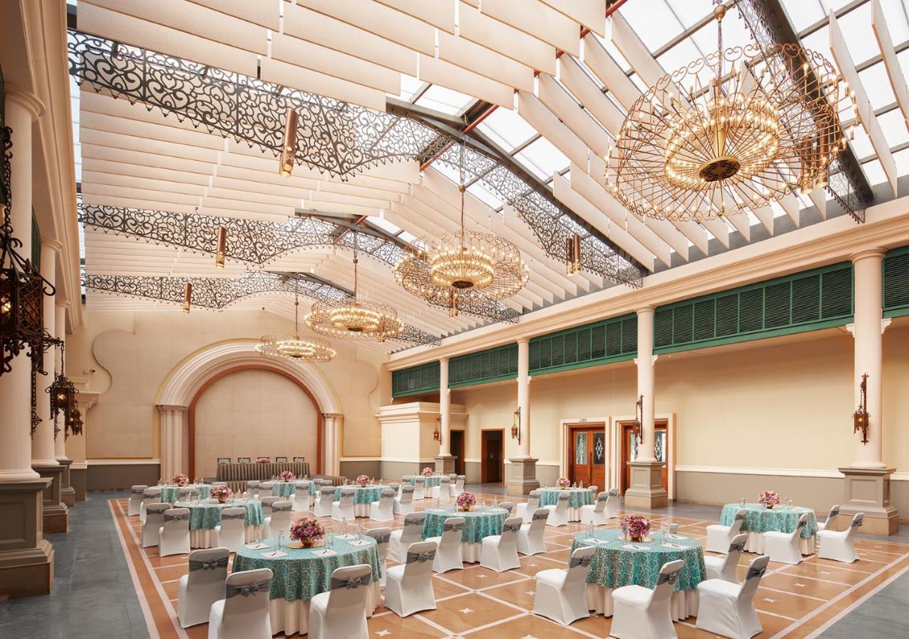 Raajkutir - Ihcl Seleqtions Hotel Колката Екстериор снимка