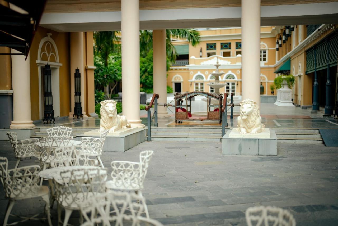 Raajkutir - Ihcl Seleqtions Hotel Колката Екстериор снимка